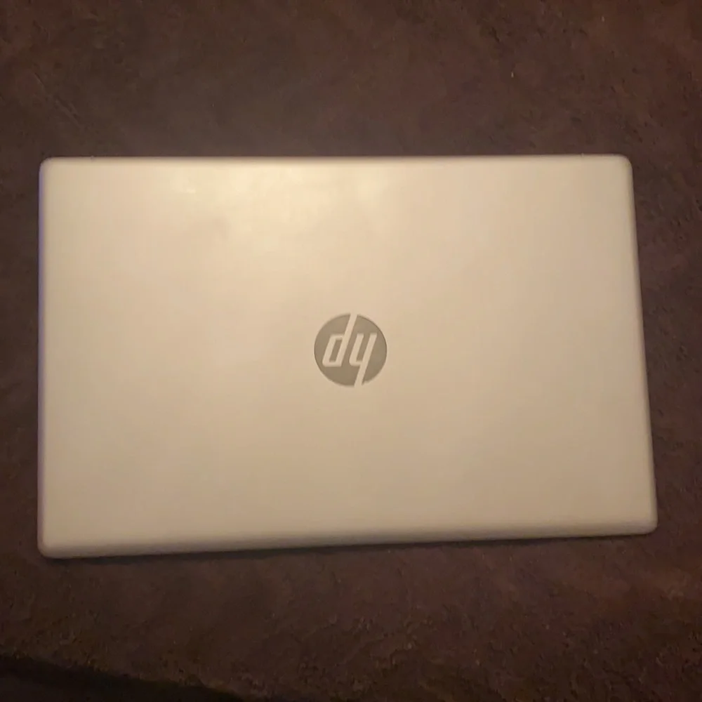 HP 15.6